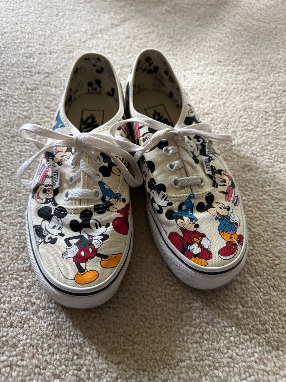 Vans White Canvas Sneakers with Multicolor Mickey Print - Sz 6M